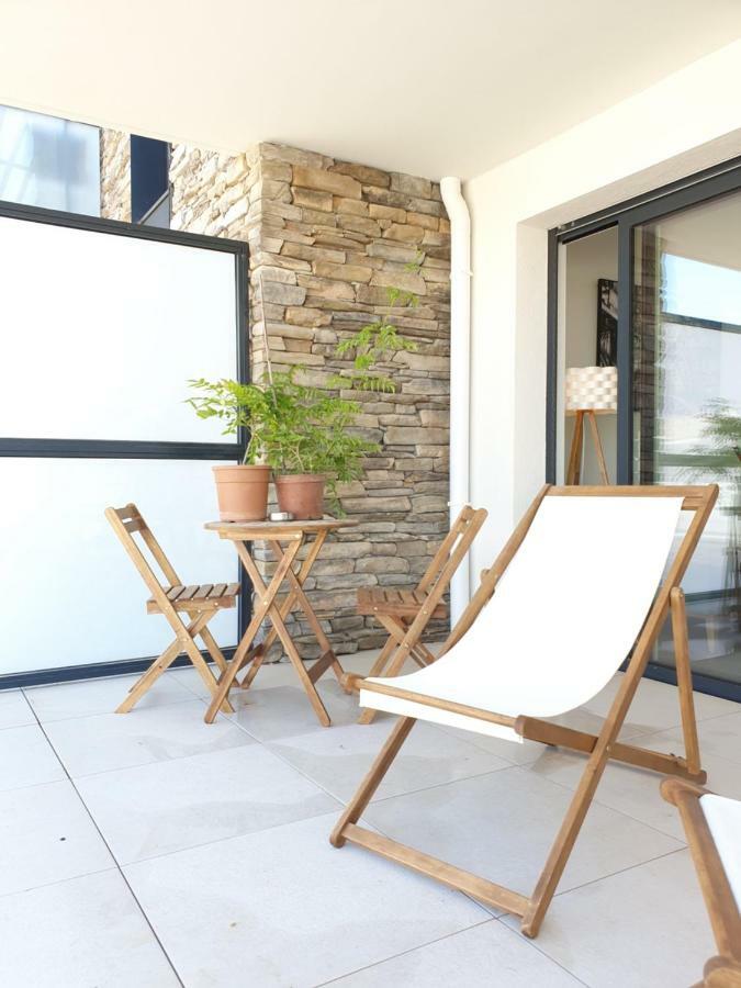 T2 Neuf Avec Jardin Et Terrasse - Proche Des Plages Saint-Cyr-sur-Mer Esterno foto